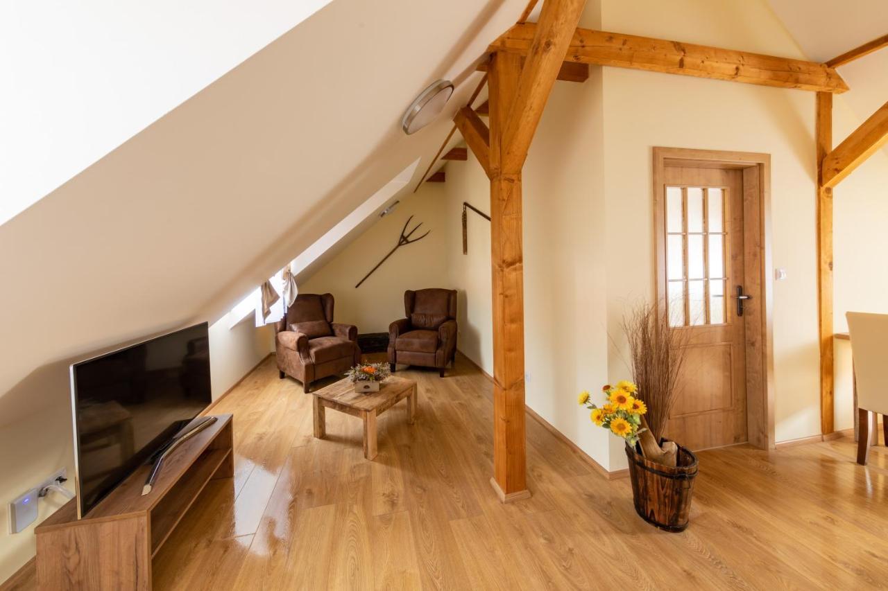 Residence Tvrz Skocice Eksteriør bilde